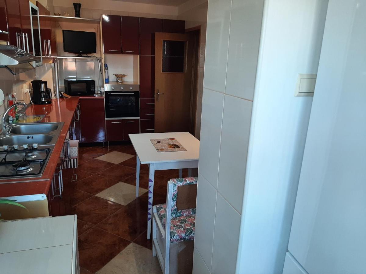 Ultracentral,Parcul Catedralei,apartament 2 camere Bacău Exterior foto